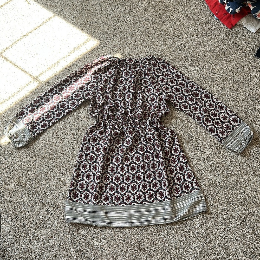 Dress - Picture 6 of 6